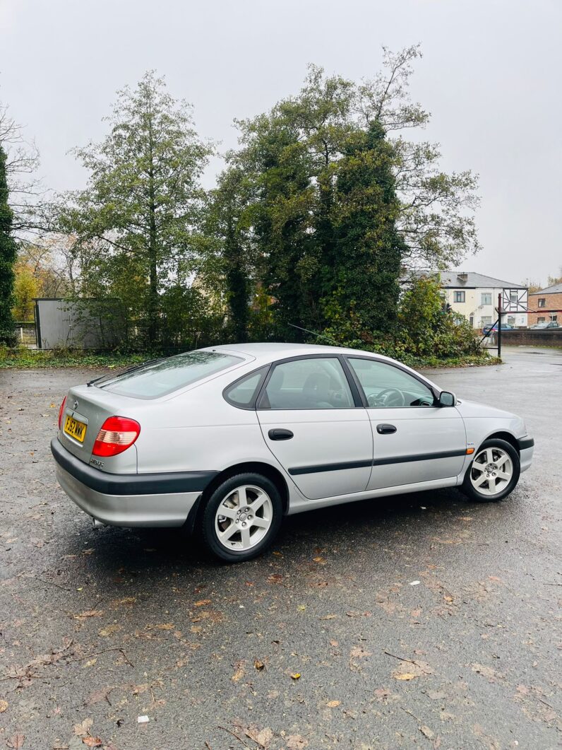 Toyota Avensis 1.8 GS 5dr Automatic Hatchback
