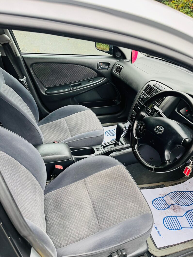 Toyota Avensis 1.8 GS 5dr Automatic Hatchback