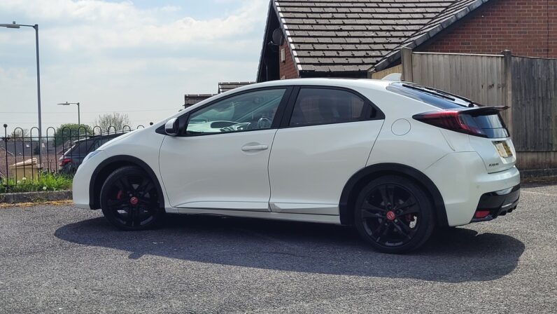 Honda Civic 1.6 I-DTEC SR 5dr Hatchback in Metallic White – OY15 ZCN